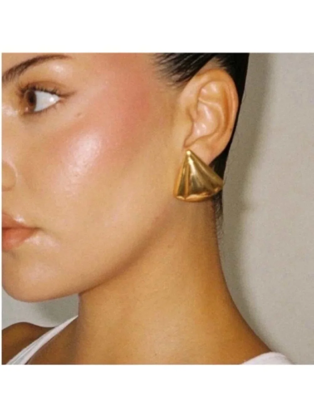 New! Anthropologie Heaven Mayhem Pointelle Gold Earrings (3030) NWOT